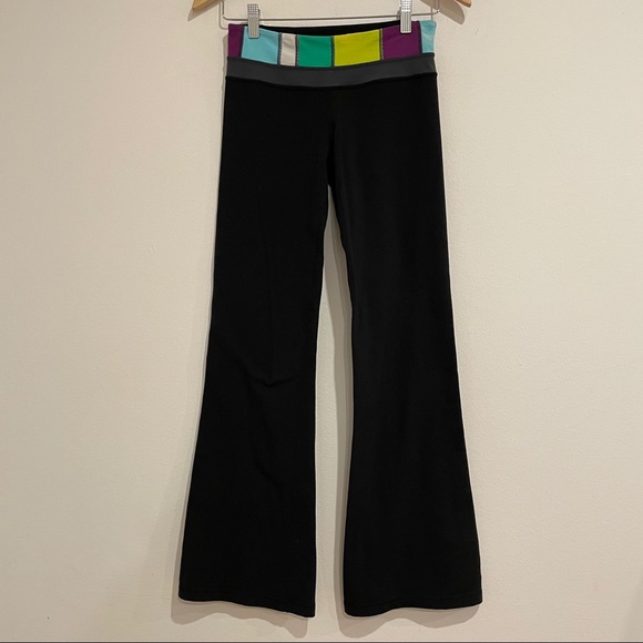 lululemon athletica Pants - Lululemon GROOVE Colorblock Flare Legging Pants
